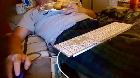 Snapshot of onemattu chatting on March 2026 05:33:02 AM Mattu online show from March 2026 05:33:02 AM