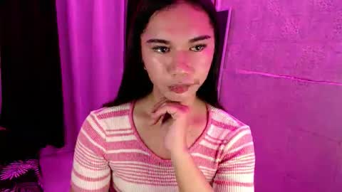 Snapshot of onicka_iha chatting on November 2025 09:12:02 AM Alexa online show from November 2025 09:12:02 AM