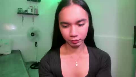Snapshot of onicka_iha chatting on April 2026 06:34:01 PM Alexa online show from April 2026 06:34:01 PM