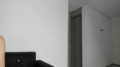 onion_knight420 online show from August 2026 01:07:02 AM