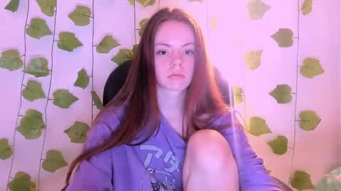 only_sarah1 online show from December 2025 09:33:01 PM