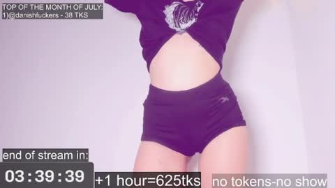 Snapshot of only_sarah1 chatting on July 2026 08:00:01 PM only_sarah1 online show from July 2026 08:00:01 PM