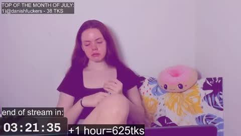 Snapshot of only_sarah1 chatting on July 2026 10:25:01 PM only_sarah1 online show from July 2026 10:25:01 PM