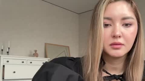 only_this online show from April 2026 08:31:02 AM