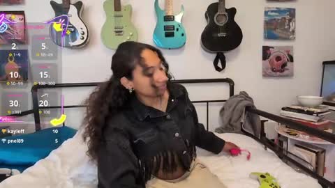 Snapshot of onlystrings chatting on May 2026 10:07:01 PM Duo online show from May 2026 10:07:01 PM