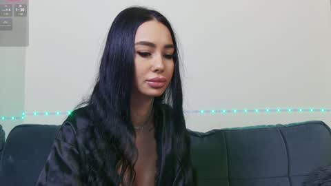 Xandra online show from January 2025 08:20:01 AM