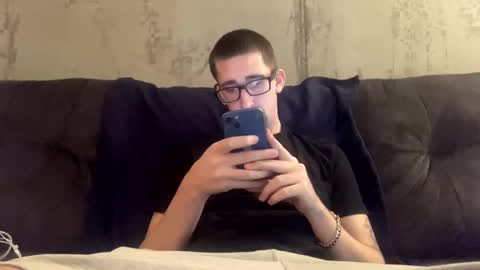 Snapshot of onthecumup69 chatting on February 2025 09:00:01 AM onthecumup69 online show from February 2025 09:00:01 AM