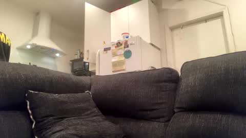 Snapshot of onthecumup69 chatting on March 2025 10:35:02 AM onthecumup69 online show from March 2025 10:35:02 AM