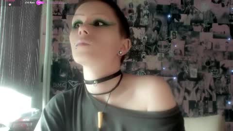Snapshot of onyx_odyssey chatting on September 2025 11:28:02 PM Onyx online show from September 2025 11:28:02 PM