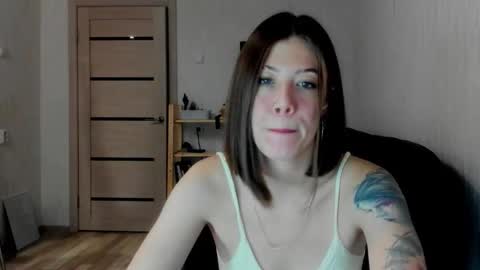 Britney online show from December 2025 01:06:01 PM