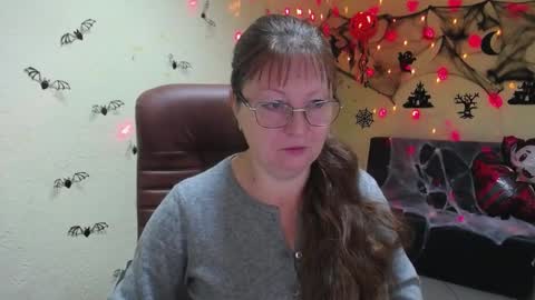 Vanessa online show from October 2025 05:18:02 AM