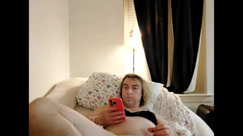 Snapshot of opalockajoe chatting on January 2025 10:34:02 AM TsJojo online show from January 2025 10:34:02 AM