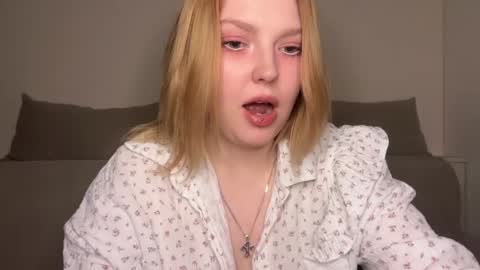 Ophelia online show from April 2026 11:03:02 PM