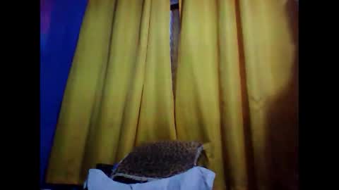 Snapshot of opree_pirocudo chatting on May 2026 06:54:02 AM Opree online show from May 2026 06:54:02 AM