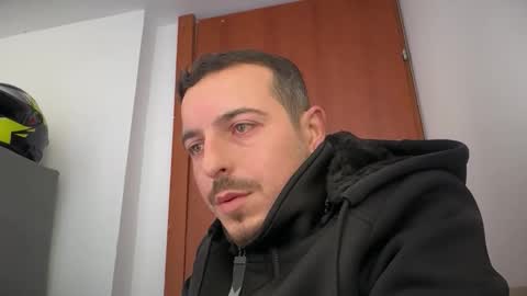 or online show from December 2025 09:59:02 AM