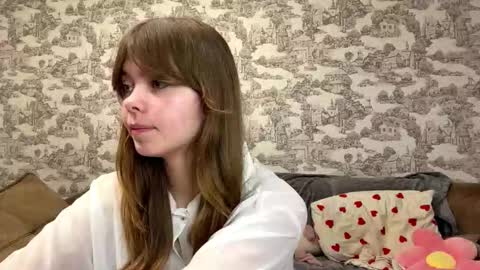 Snapshot of oracorker chatting on September 2025 08:36:01 PM Coraline online show from September 2025 08:36:01 PM