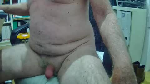 oren online show from January 2025 09:41:02 PM