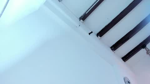 Miss Guzman  online show from February 2025 12:16:01 PM