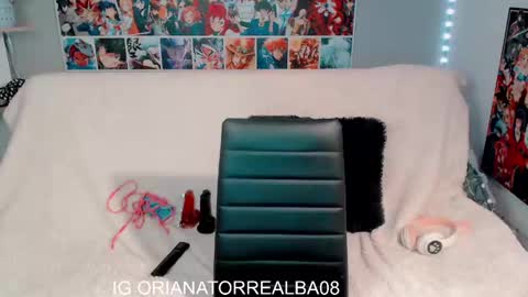 oriana savatil online show from March 2025 06:13:02 AM