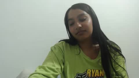 Snapshot of oriana_ston chatting on December 2024 05:37:01 AM oriana_ston online show from December 2024 05:37:01 AM