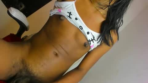 Oriana online show from December 2025 11:01:02 PM