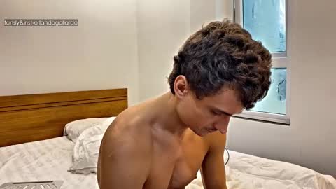 Snapshot of orlando__bloom chatting on October 2025 07:31:02 AM Fansly and Instagram -  online show from October 2025 07:31:02 AM