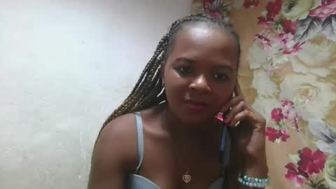 Snapshot of ornellahhh chatting on September 2025 02:22:01 PM ornellahhh online show from September 2025 02:22:01 PM