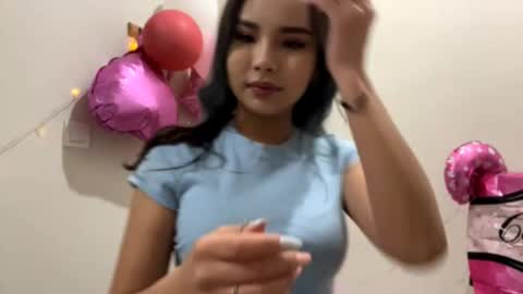 Angel online show from October 2025 09:12:02 PM