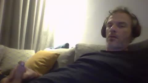 orwel09 online show from January 2025 09:08:02 PM