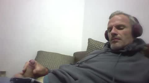 Snapshot of orwel09 chatting on December 2025 07:53:02 PM orwel09 online show from December 2025 07:53:02 PM