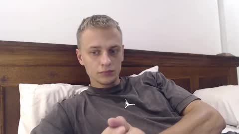 Snapshot of oscar_sssky chatting on February 2025 10:07:01 AM Oscar online show from February 2025 10:07:01 AM