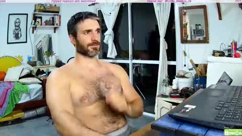 Osito Blanco online show from February 2026 03:26:01 AM