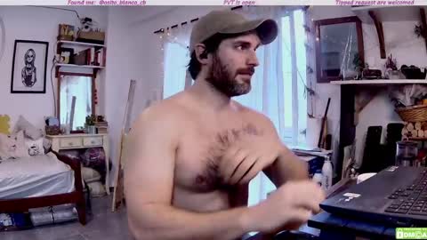 Osito Blanco online show from June 2026 08:20:02 PM