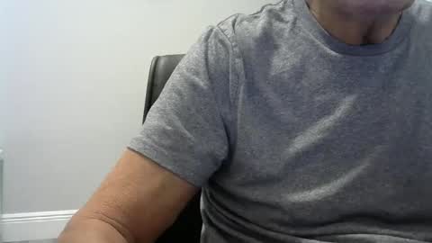 Ossi online show from September 2025 06:41:02 PM