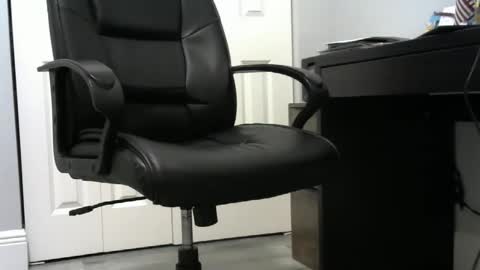 Ossi online show from February 2026 11:49:02 PM