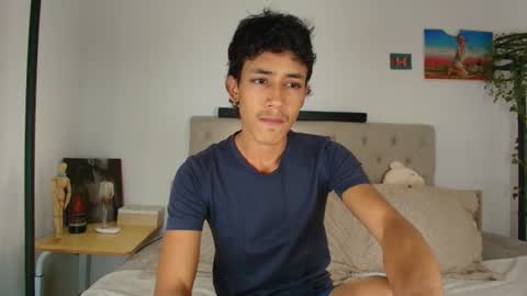 ostin 18hot online show from August 2026 10:30:01 PM