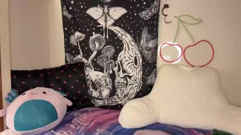 Caleb and Tiffany online show from December 2025 04:53:02 AM