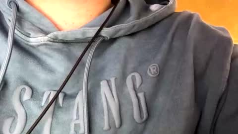 outflayd online show from November 2025 10:16:02 AM