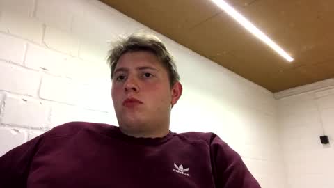 outflayd online show from March 2026 09:45:01 PM