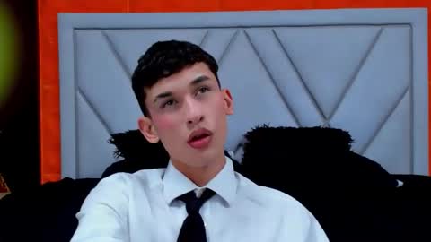 owen_stone1 online show from February 2026 11:45:02 PM