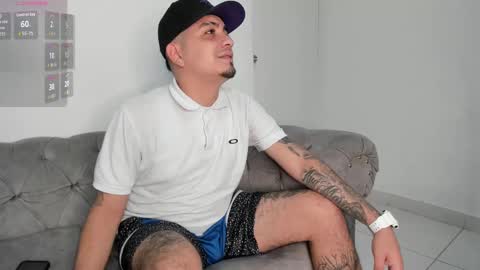 O W E N - S T O N E online show from September 2025 04:26:01 AM