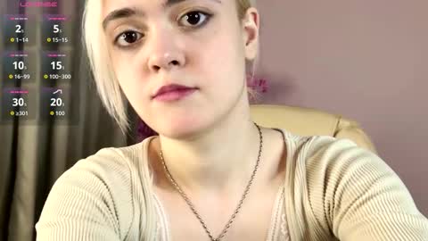 Snapshot of oxcy_live chatting on March 2026 05:33:01 AM Oxcy online show from March 2026 05:33:01 AM