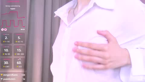 Snapshot of oxcy_live chatting on April 2026 07:45:01 AM Oxcy online show from April 2026 07:45:01 AM