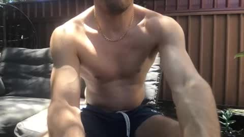 Snapshot of ozsurferboy773375 chatting on November 2025 01:16:02 AM Hrny aussie surfer online show from November 2025 01:16:02 AM