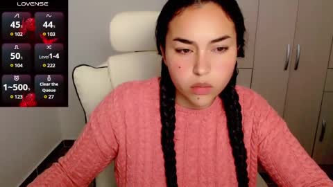 Snapshot of p_o_l_e_t_t chatting on March 2025 01:42:02 AM Jane online show from March 2025 01:42:02 AM