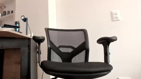 Snapshot of pablo_rincon95 chatting on January 2025 05:26:01 PM pablo rincon95 online show from January 2025 05:26:01 PM