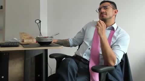 Snapshot of pablo_rincon95 chatting on February 2025 03:23:02 PM pablo rincon95 online show from February 2025 03:23:02 PM