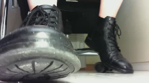 Snapshot of pablomenesssl chatting on February 2025 06:01:01 PM Pablo Meness online show from February 2025 06:01:01 PM