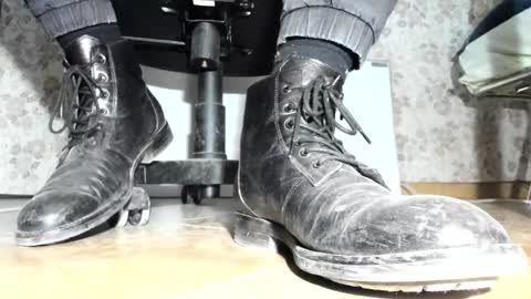 Snapshot of pablomenesssl chatting on November 2025 07:05:02 PM Pablo Meness online show from November 2025 07:05:02 PM