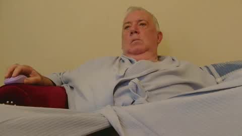 Snapshot of paige_notfound chatting on April 2026 05:28:01 PM paige_notfound online show from April 2026 05:28:01 PM